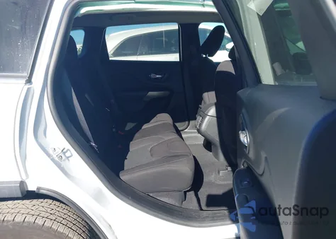 2019 Jeep Cherokee Latitude Fwd from USA, damaged, VIN 1C4PJLCB0KD470857